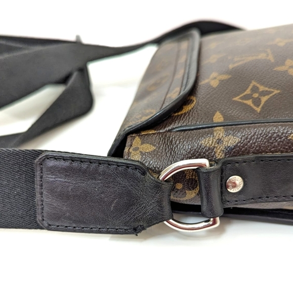 ✨️💎Authentic Louis Vuitton Macassar Monogram Crossbody - Picture 10 of 16